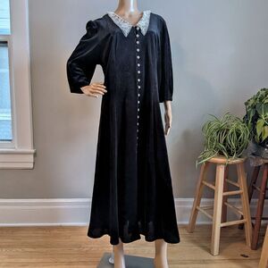 Vintage 90s Ultra Velvet Maxi Dress Lace Collar Wednesday Adams Plus Size 18W